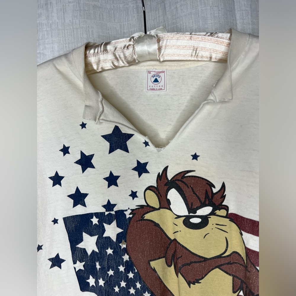 DELTA TAS THE TASMANIAN DEVIL VTG TEE TSHIRT XL USA Looney Tunes - Picture 7 of 12